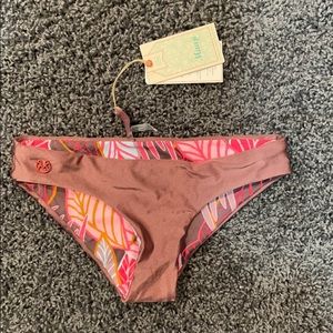 Maaji swim bottom size small